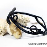 Apa itu Gelang Akar Bahar